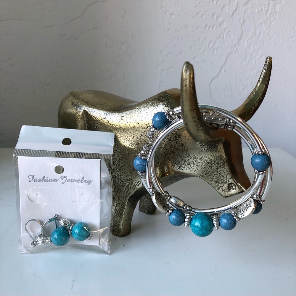 NWT Turquoise Bracelet and Earring Set